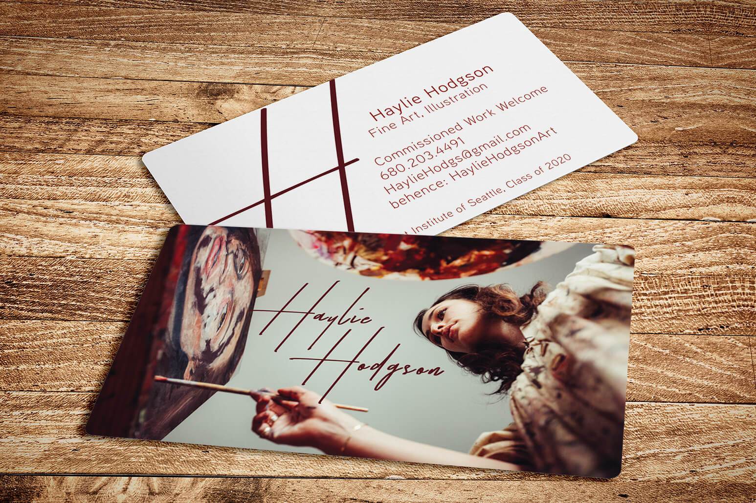 From artists to photographers, student business cards can be an effective marketing tool for recent graduates.