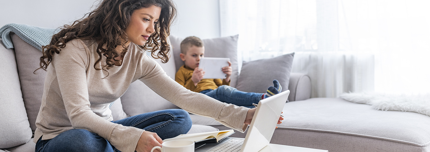 Top 7 Tips on How to Manage Your Time & Family at Home during the COVID-19