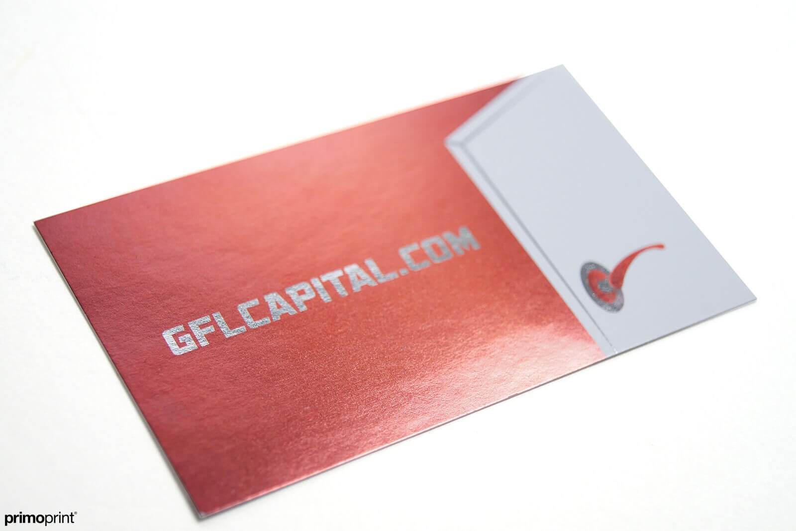 Spice up your business card by selecting inline foil business cards, printed by Primoprint.